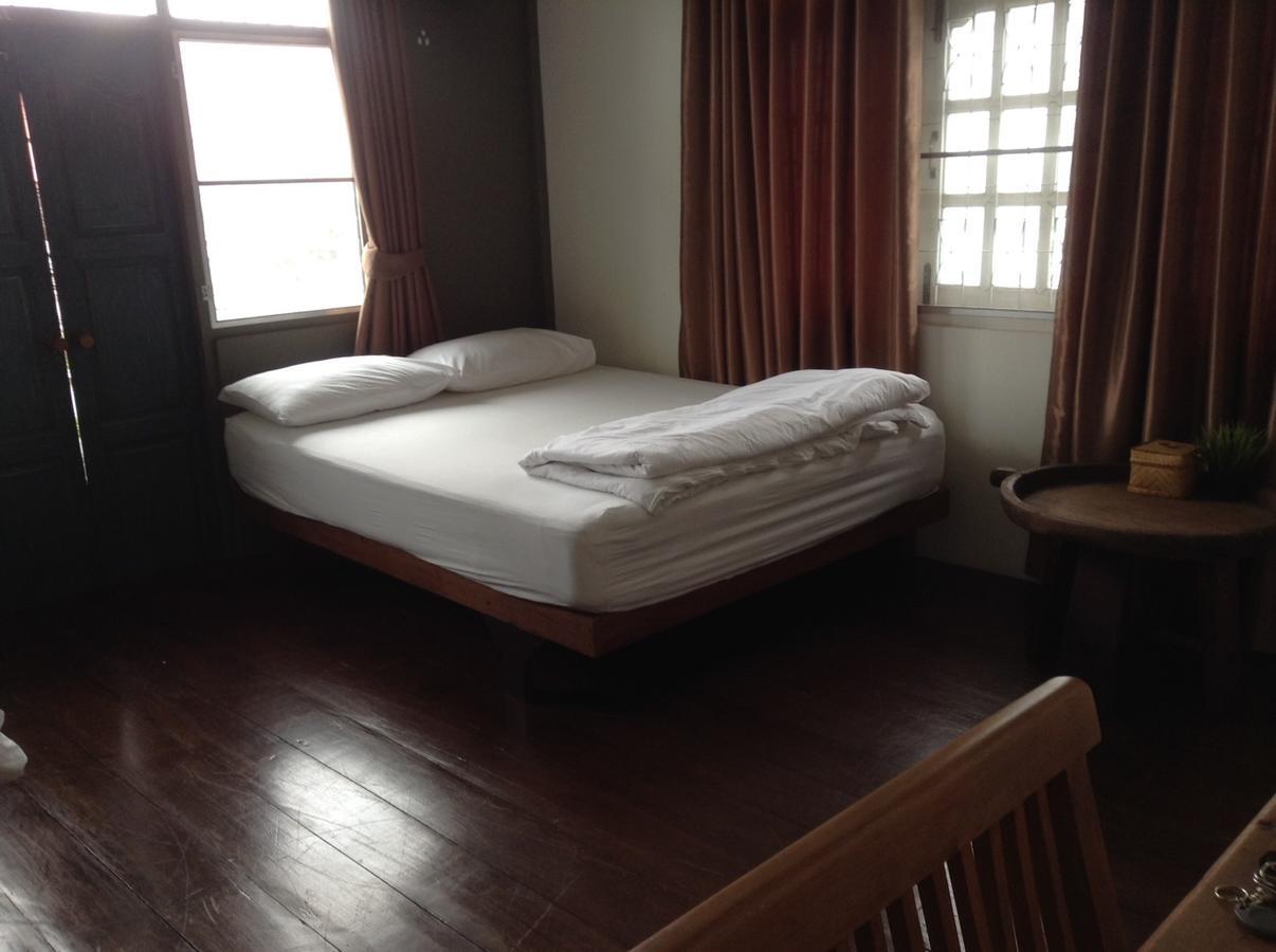 Baan Rare Guesthouse Udon Thani Exterior foto