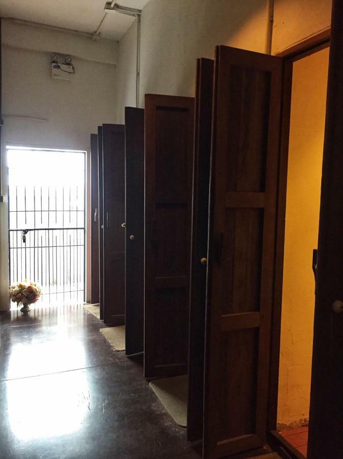 Baan Rare Guesthouse Udon Thani Exterior foto