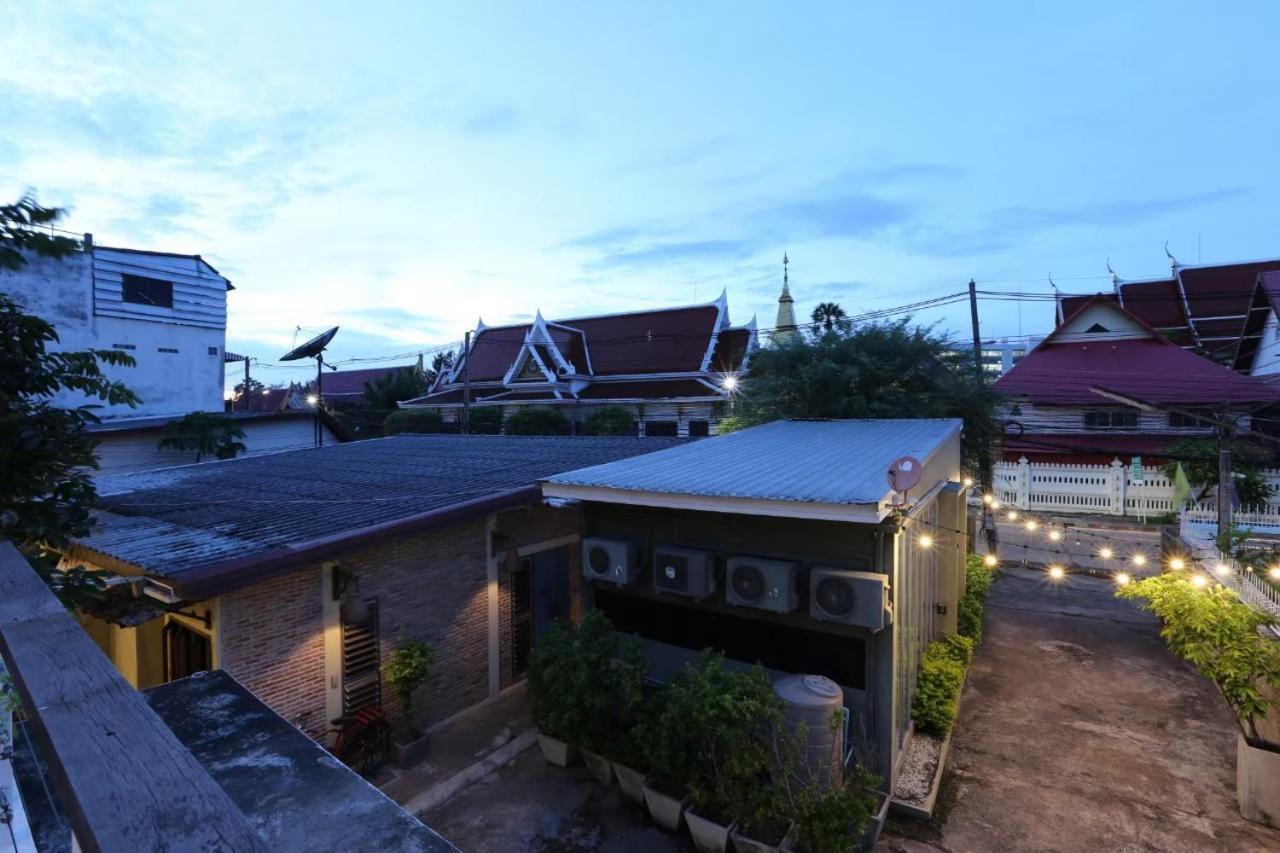 Baan Rare Guesthouse Udon Thani Exterior foto