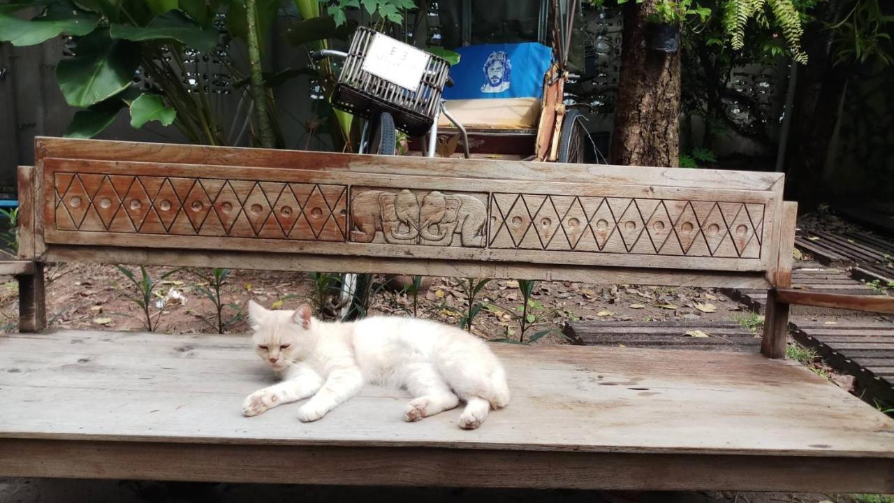 Baan Rare Guesthouse Udon Thani Exterior foto